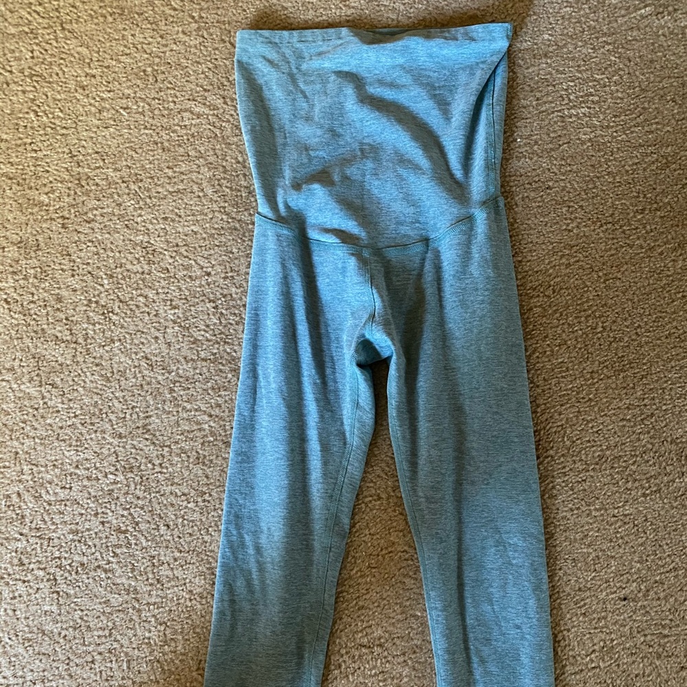 Maternity leggings
